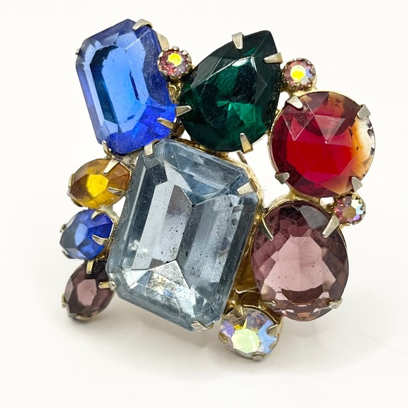 Vintage Art Glass Cluster Rhinestone Jeweled Brooch Pin - Picture 5 of 6